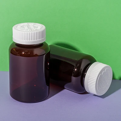 Bote ámbar de PET de 175 ml para comprimidos con cierre de seguridad infantil, SKU UKH024