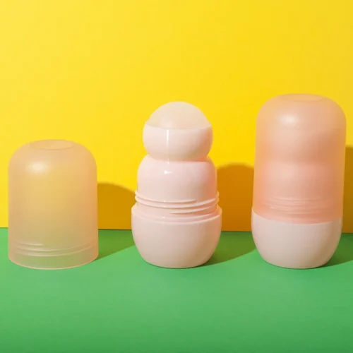 Botella aplicadora roll-on redondeada de PP de 50 ml – vista 1