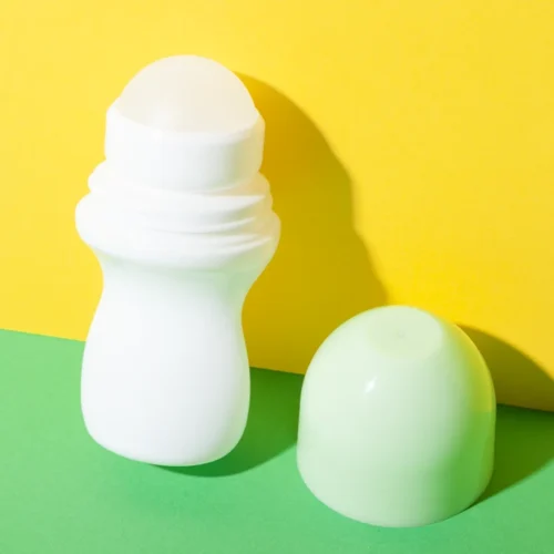 Botella roll-on de PP de 50 ml con forma de champiñón – vista 1