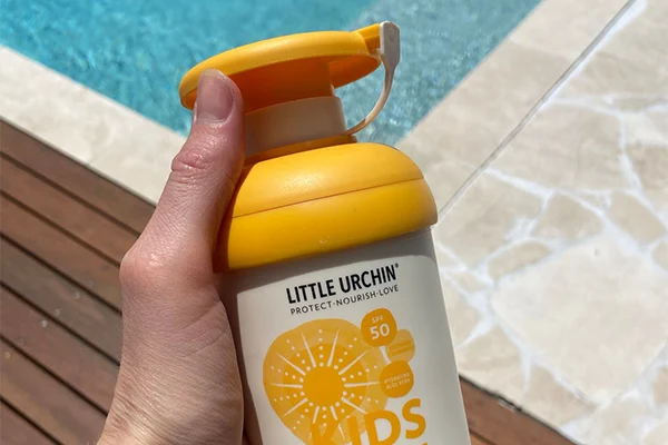 Envase airless grande personalizado de 300 ml para Little Urchin