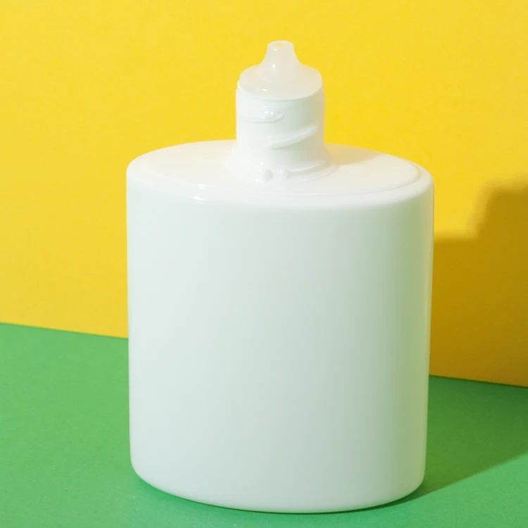 Envase tottle ovalado de viaje de HDPE de 30 y 50 ml con tapa de PP – vista 3