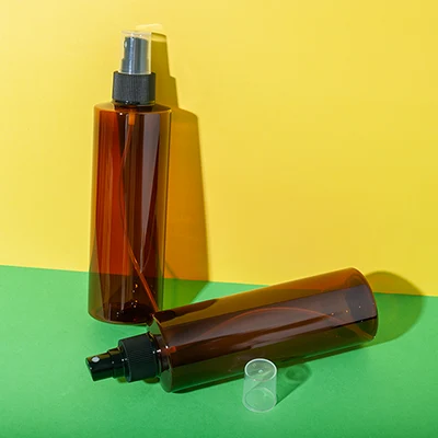 Botella ámbar con pulverizador para aceite capilar de PET, 250 ml