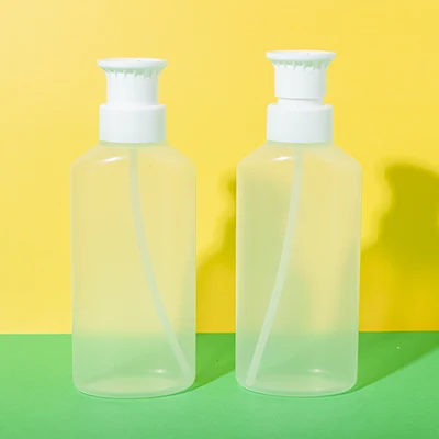 Botella invertida flexible espumadora para tinte capilar de PP, 250 ml