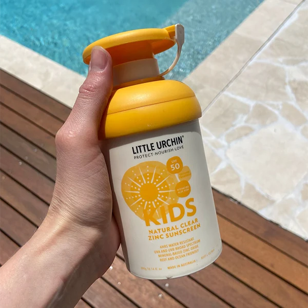 Protector solar Little Urchin en envase airless de 300 ml Protector solar Little Urchin en envase airless de 300 ml