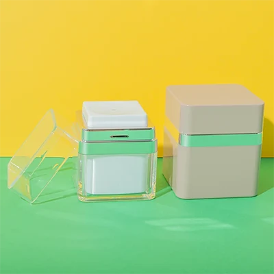 Tarro airless cuadrado de acrílico en 30 ml y 50 ml
