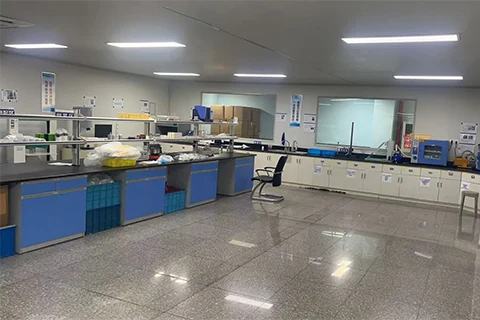 Laboratorio de control de calidad UKPACK UKPACK quality control lab - 1