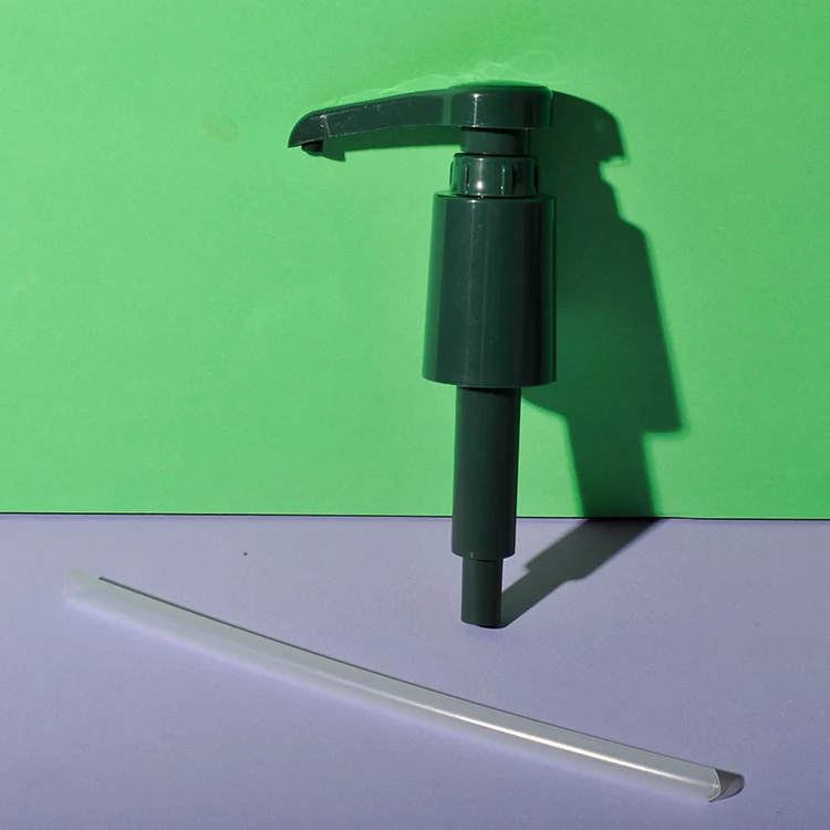 Bomba dosificadora de 5 ml para sirope Teisseire — detalle del cabezal