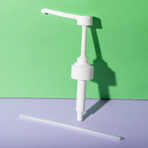 Bomba dosificadora MD de 10 ml para sirope, compatible con cuellos universales — vista principal