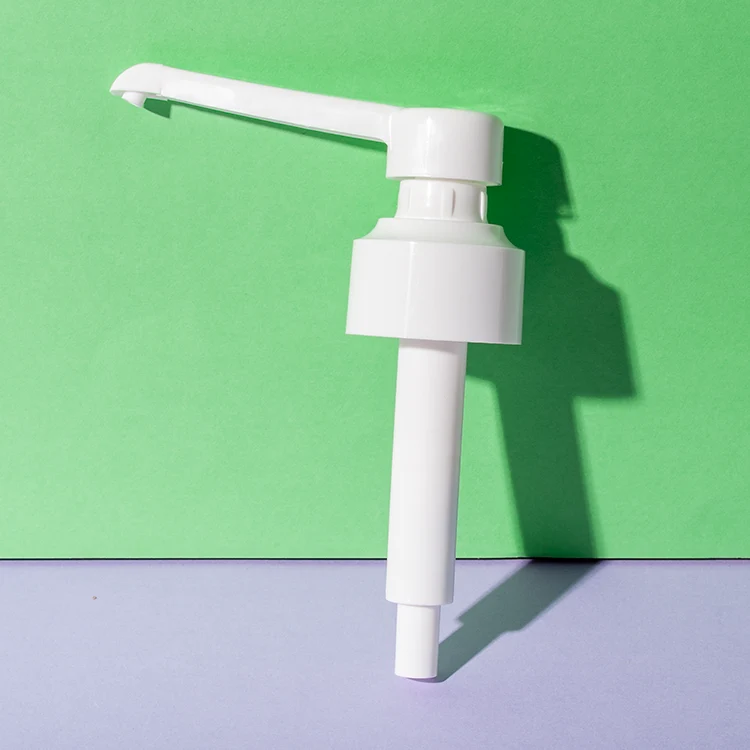 Bomba dosificadora MD de 5 ml para sirope, compatible con cuellos universales — detalle del cuello