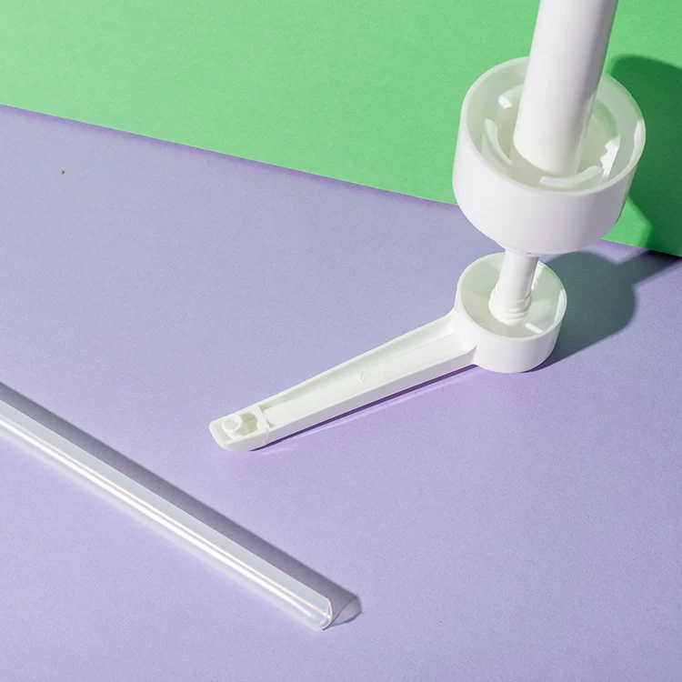 Bomba dosificadora MD de 5 ml para sirope, compatible con cuellos universales — vista del conjunto