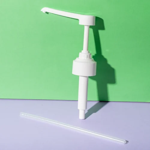 Bomba dosificadora MD de 8 ml para sirope, compatible con cuellos universales — vista principal