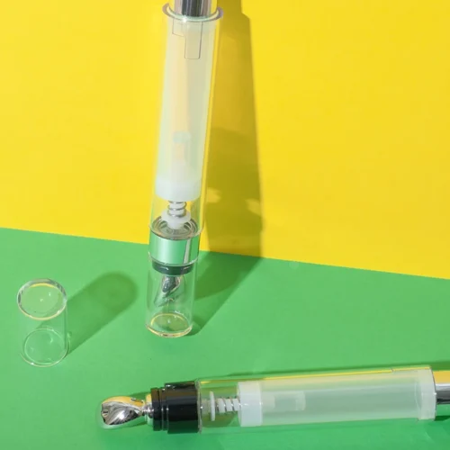 Botella AS+PP con bomba y punta metálica de masaje, 5 ml – vista 1