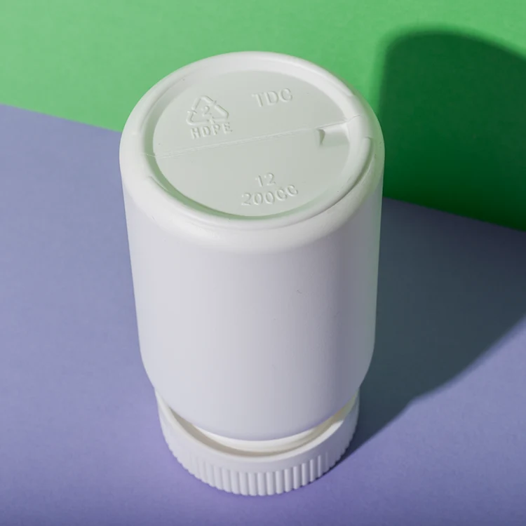 HDPE Plastic 200cc White Vitamin Bottle - vista 5