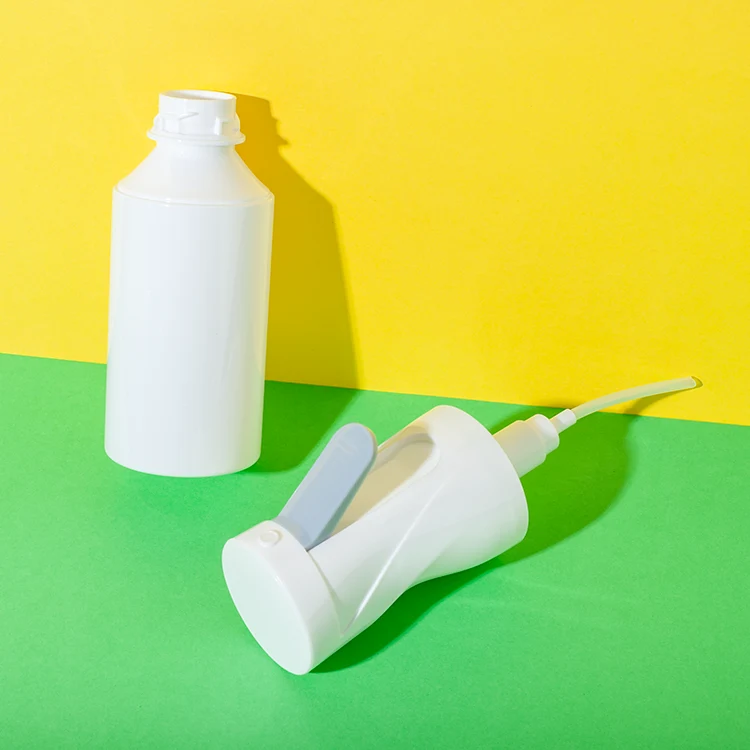 PET 200ML Continuous Spray Bottle for Hair - vista 4