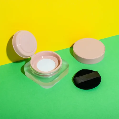 Envase para polvos sueltos de maquillaje con borla – vista 1