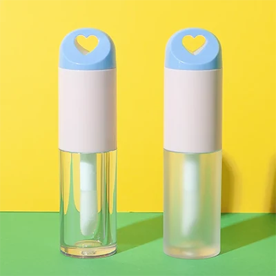Tubo de brillo labial de PETG de 3,7 ml con tapón corazón – imagen 1