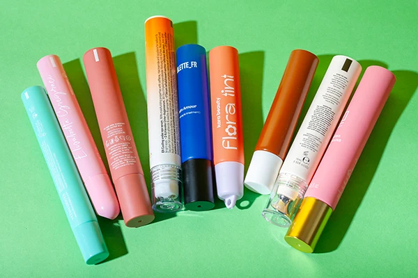 Imagen de envases para labiales y tubos de bálsamo labial – 21 Imagen de envases para labiales y tubos de bálsamo labial – 21