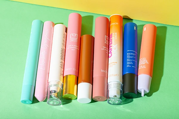 Imagen de envases para labiales y tubos de bálsamo labial – 25 Imagen de envases para labiales y tubos de bálsamo labial – 25