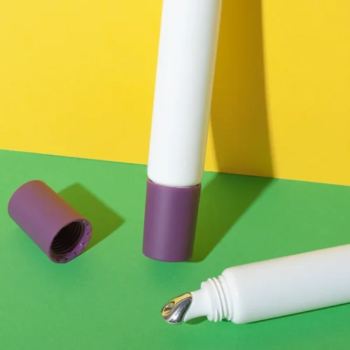 Tubo de bálsamo labial de 10 ml con aplicador metálico – vista 1