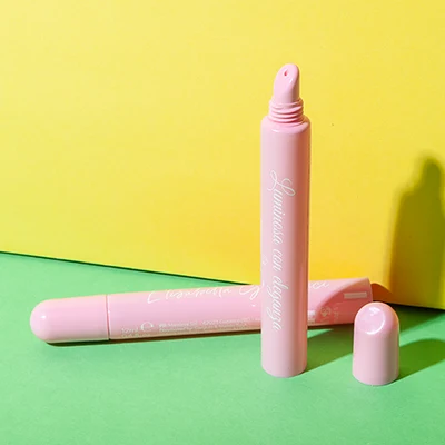 Tubo de bálsamo labial de 12 ml con tapón de cúpula curvada – vista de producto