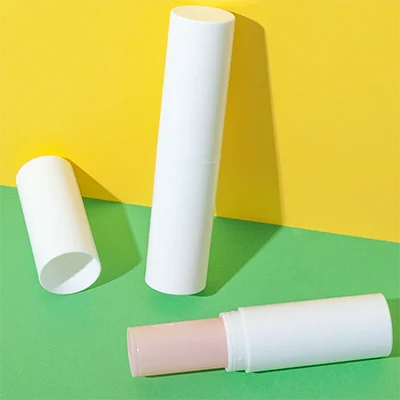 Tubo de bálsamo labial de PP de 5 g twist-up – vista de producto